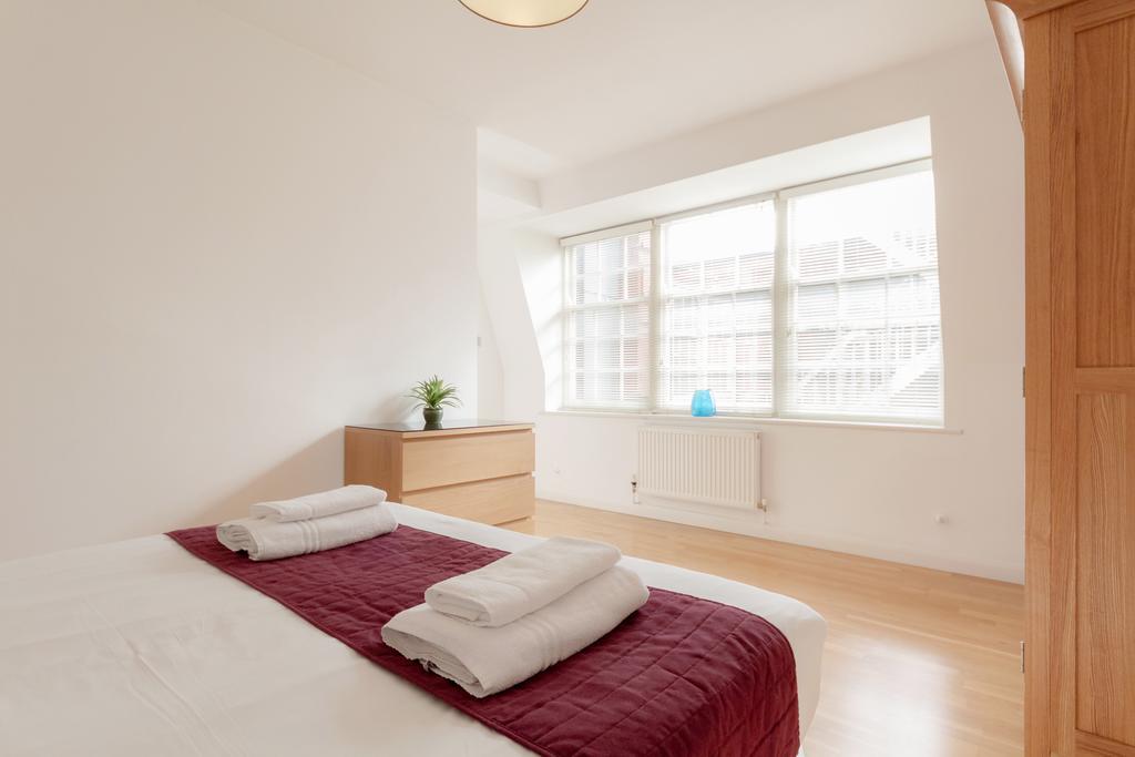 Roomspace Serviced Apartments - Groveland Court London Værelse billede
